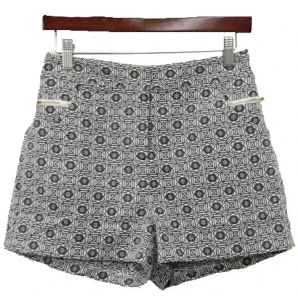 "Amberly" Oriental Print Shorts - Picture 1 of 5